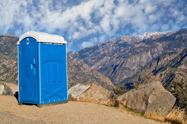 Best Emergency porta potty rental  in Roseville, MN