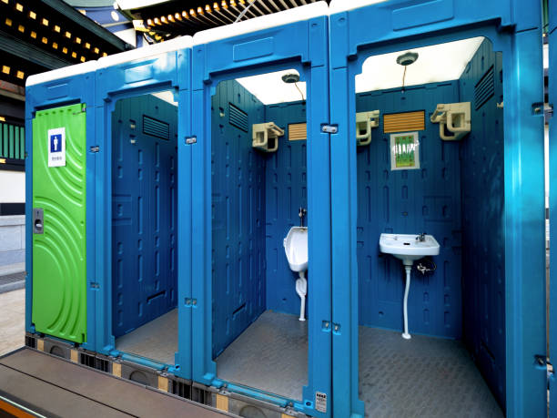 Best Luxury portable toilet rental  in Roseville, MN